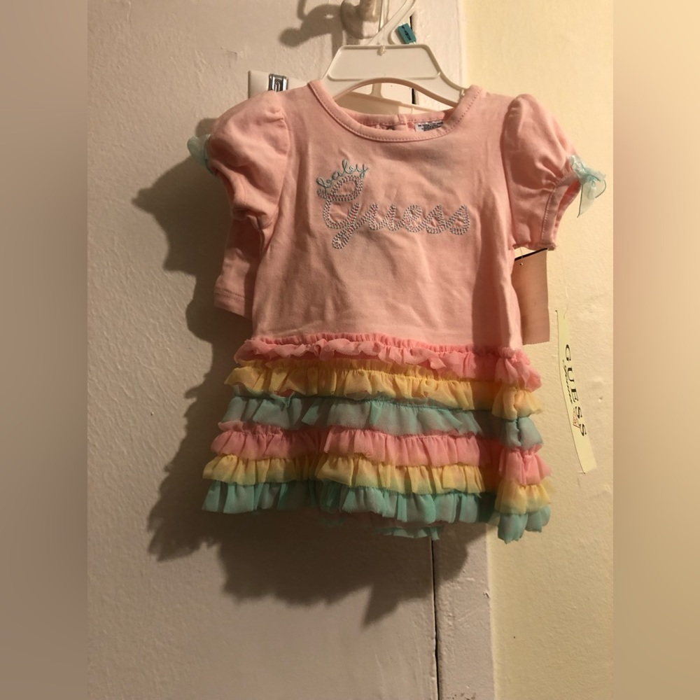 NWT Baby Guess light pink 2- piece set, size 6/9 months